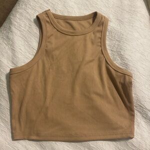 Women’s crop top size small. Good condition never worn.
